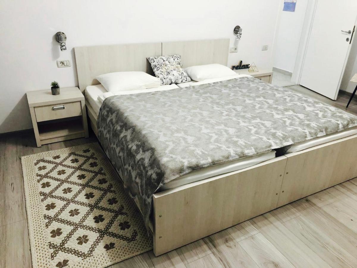 Abby Appartement Câmpulung Moldovenesc Buitenkant foto