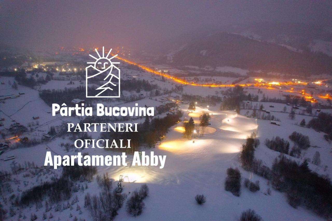 Abby Appartement Câmpulung Moldovenesc Buitenkant foto